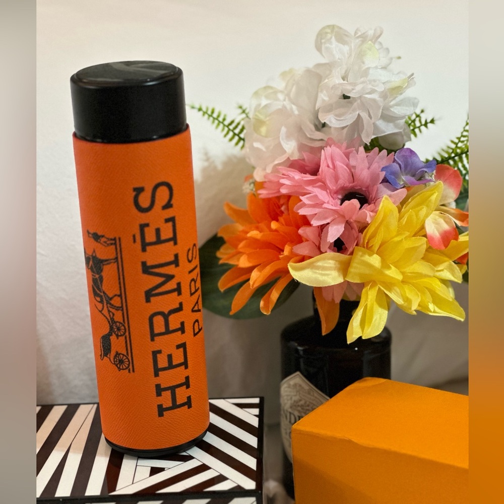 NEW NO BRAND UNBRANDED STAINLESS STEEL SMART THERMOS BOTTLE
